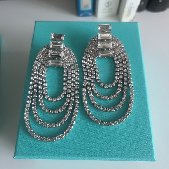 Silver long earrings ( diamond style ) - Picture 2 of 2